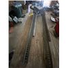 Image 2 : 2- 48 inch Jackalls