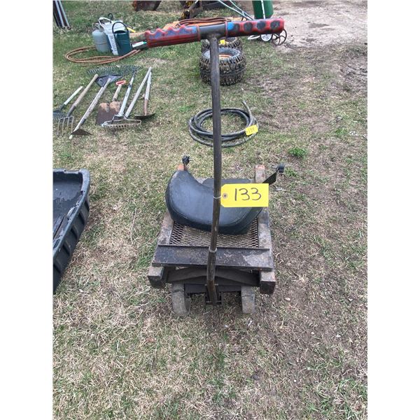 Small garden cart. Black.