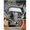 Image 15 : ZERO TURN LAWNMOWER: 2006 Husqvarna Z242F