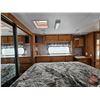 Image 18 : TRAVEL TRAILER : 2000 Gulf Seahawk F29FRL : Fifth Wheel : 2 Slides
