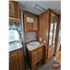 Image 21 : TRAVEL TRAILER : 2000 Gulf Seahawk F29FRL : Fifth Wheel : 2 Slides
