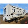 Image 3 : TRAVEL TRAILER : 2000 Gulf Seahawk F29FRL : Fifth Wheel : 2 Slides