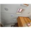Image 40 : TRAVEL TRAILER : 2000 Gulf Seahawk F29FRL : Fifth Wheel : 2 Slides