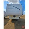 Image 8 : TRAVEL TRAILER : 2000 Gulf Seahawk F29FRL : Fifth Wheel : 2 Slides