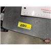 Image 6 : Advance GW 4512 Floor Cleaner (Works) (Measures : 37"H)