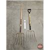 Image 1 : Pitch Forks (2)