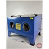 Image 4 : Bench Top Cabinet Sand Blaster