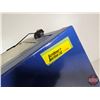 Image 7 : Bench Top Cabinet Sand Blaster