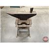 Image 2 : Vulcan 110lb Anvil w/Stand & Hot Cut Hardy Tool