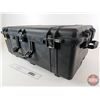 Image 10 : Scott Industrial Self-Contained Breathing Apparatus (2216 PSI) (Empty) c/w Pelican 1650 Case