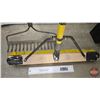 Image 2 : Indoor/Outdoor 24" Push Broom & Rake