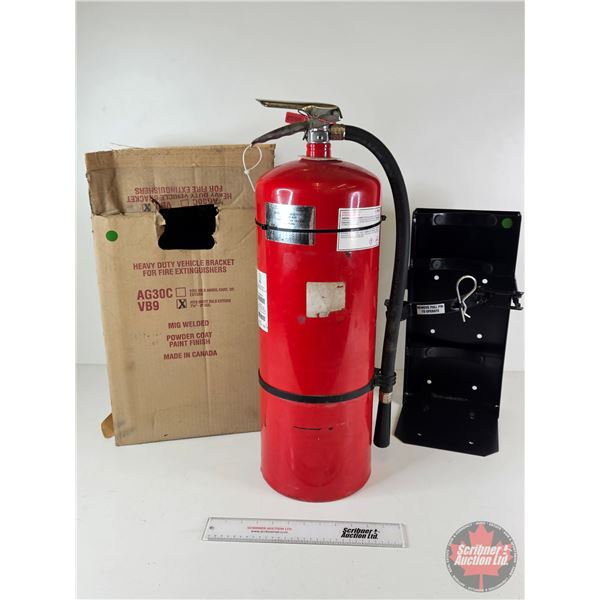 Fire Extinguisher w/Vehicle Brackets (2)