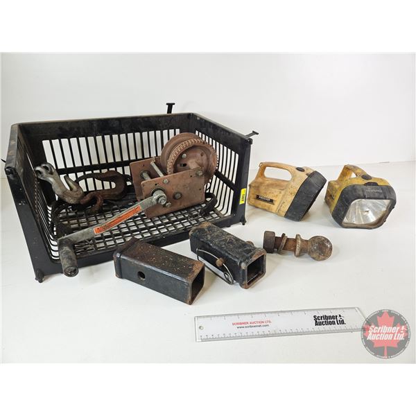 Combo : Manual Boat Trailer Winch, Hitch Adaptor Ends, Flashlights (2), Hooks, etc