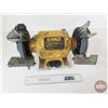 Image 2 : DEWALT DW756 6" Bench Grinder