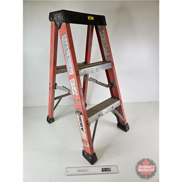 Step Ladder (Fibreglass) (3ft)
