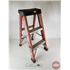 Image 2 : Step Ladder (Fibreglass) (3ft)