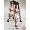 Image 6 : Step Ladder (Fibreglass) (3ft)