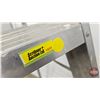 Image 6 : Combo: Aluminum Step Ladder (6ft) & Metal Dolly