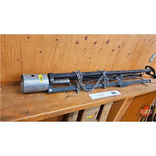 Fifth Wheel King Pin Adjustable Jack Stand