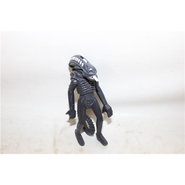 ALIEN QUEEN FOX 2013 FIGURE 6" TONGUE