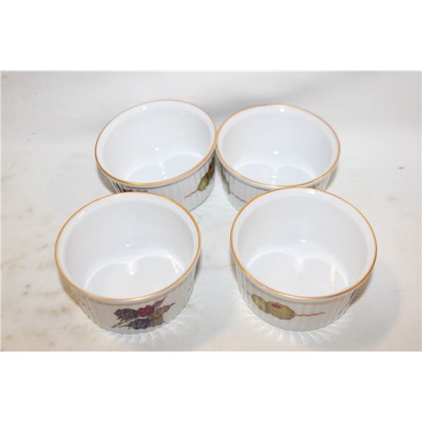 ROYAL WORCHESTER EVESHAM GOLD RAMEKIN (4)