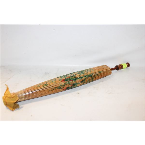 WOODEN HANDLE ORIENTAL DRAGON UMBRELLA