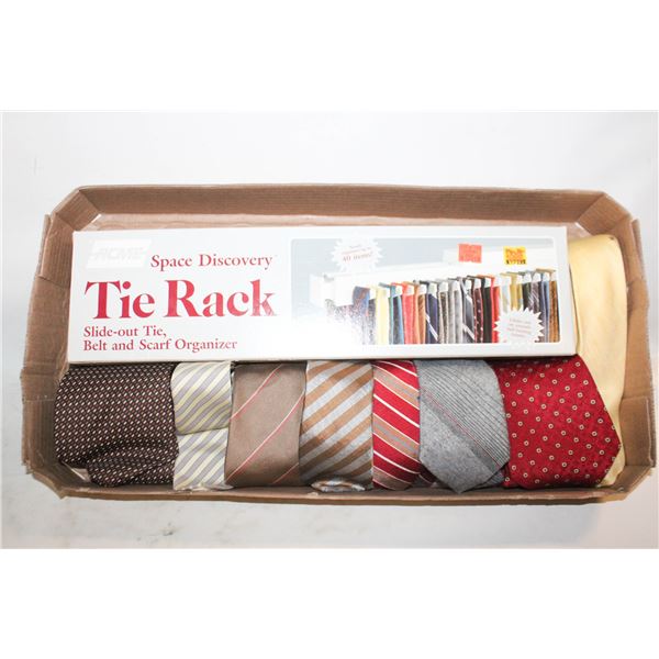 TIE RACK WITH 8 TIES
