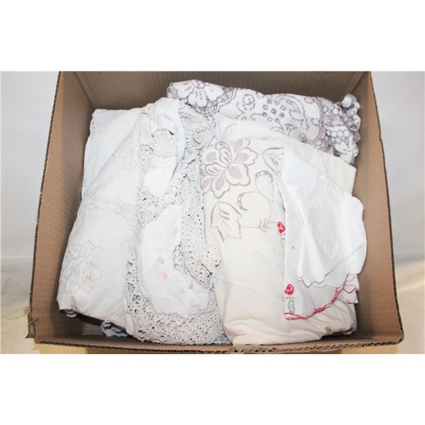 VINTAGE CROCHET/EMBROIDERY ITEM BOX LOT