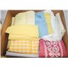 Image 1 : VINTAGE LINENS - ASSORTED LOT