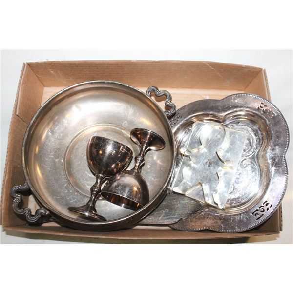 VINTAGE SILVER-PLATED SERVING BOWL, SCALLOPED