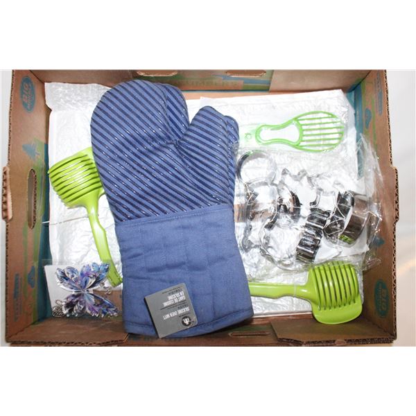 NEW MISC KITCHEN ITEMS: CAT COOKIE CUTTERS,