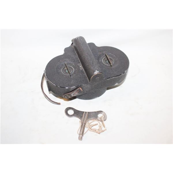 1920'S BELL & HOWELL "FILMO" CAMERA W/KEY-