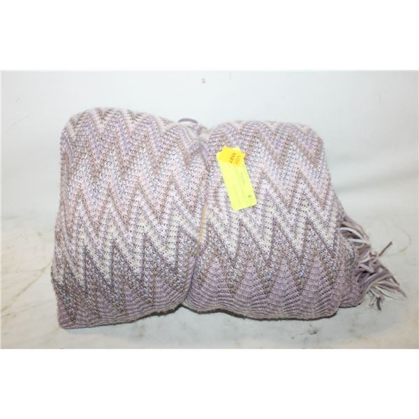 PURE DESIGN LUXURY THROW