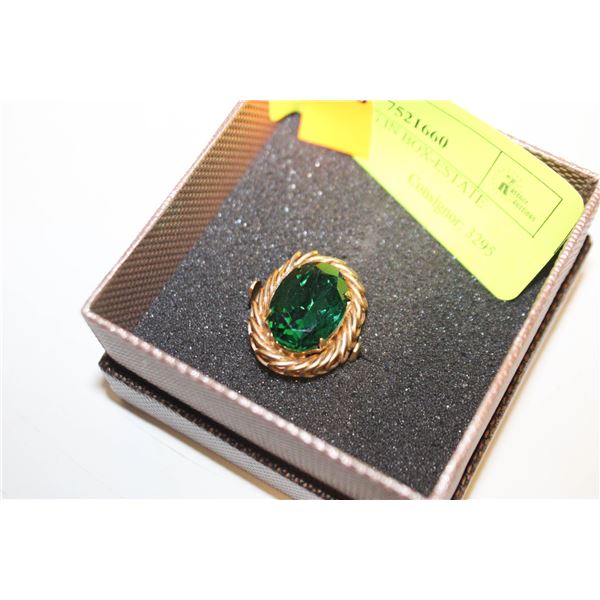 ESTATE RING IN BOX-ESTATE