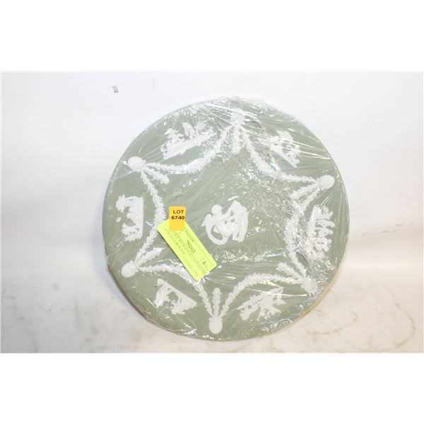 VINTAGE WEDGWOOD JASPERWARE COLLECTOR PLATE