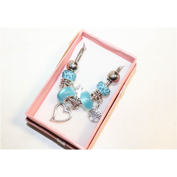 NEW BRACELET WITH SILVERTONE AND BLUE