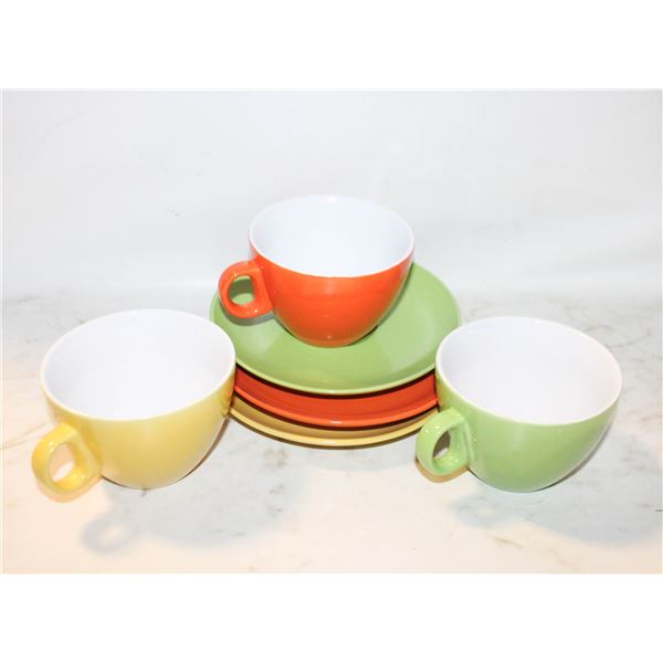 LOT OF COLORED TEACUPS & SAUCERS