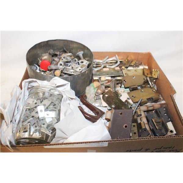 VINTAGE HARDWARE ASSORTED LOT
