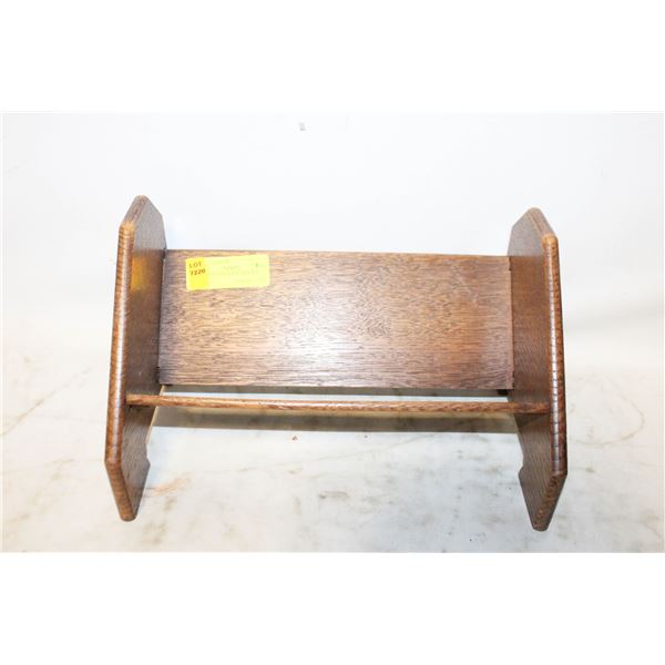 OAK DESK TOP BOOK TROUGH