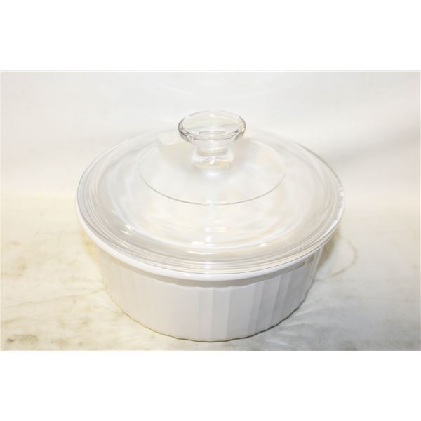 CORNING FRENCH WHITE ROUND 1.6 L CASSEROLE W/LID