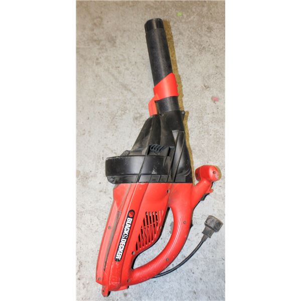 USED B & D LEAF BLOWER 120 V