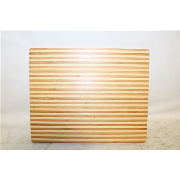 NEW IN PKG HEAVY WOODEN CUTTING BOARD