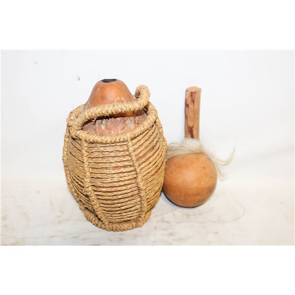 VINTAGE RUSTIC GUORD VESSEL WITH HANDMADE