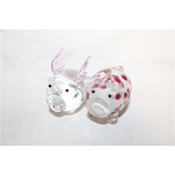 2 ART GLASS HANDMADE PIGGYS 1 W/WINGS
