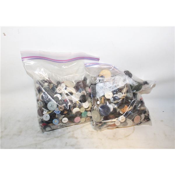 2 BAGS (2 LBS) OF OLD BUTTONS. ESTATE