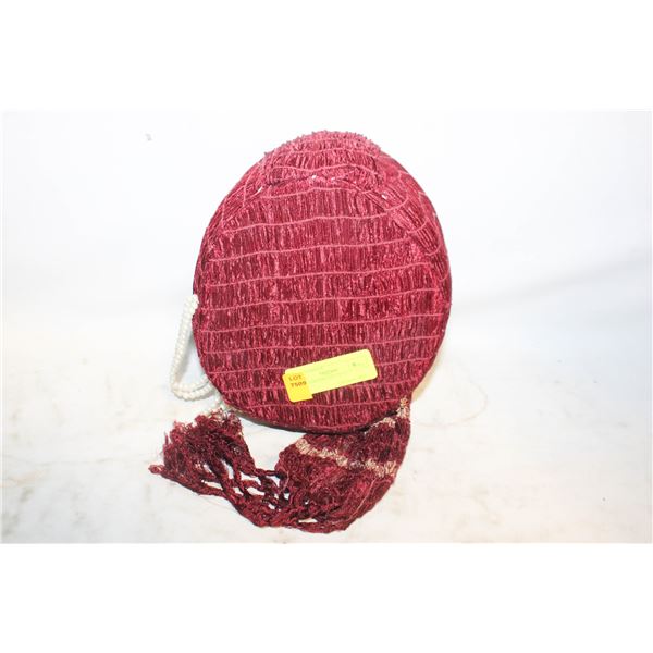 INDIAN GROOM HAT 22.5"