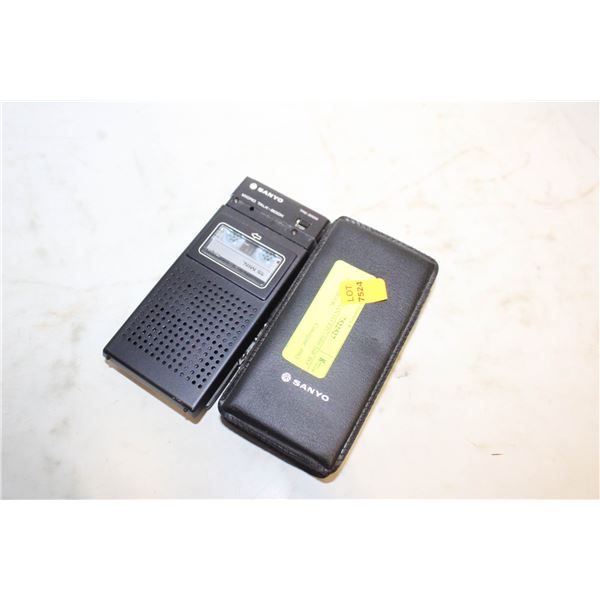 VINTAGE SANYO TRC-3000 MICRO TALK-BOOK