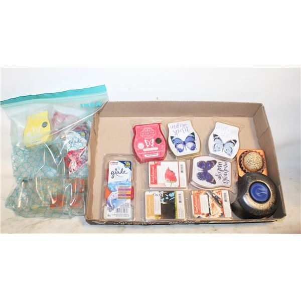 NEW SCENTSY WAX MELTS PLUS BAG OF PARTIAL PACKS