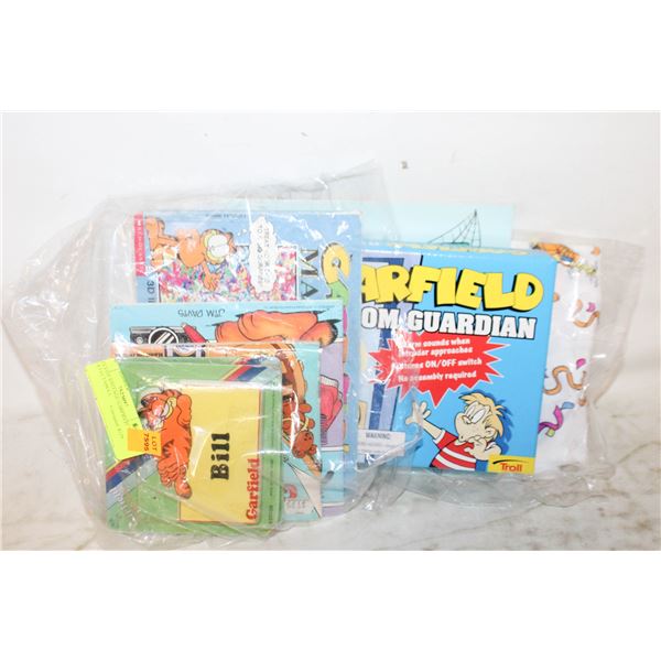 MIX LOT VINTAGE GARFIELD COLLECTABLES