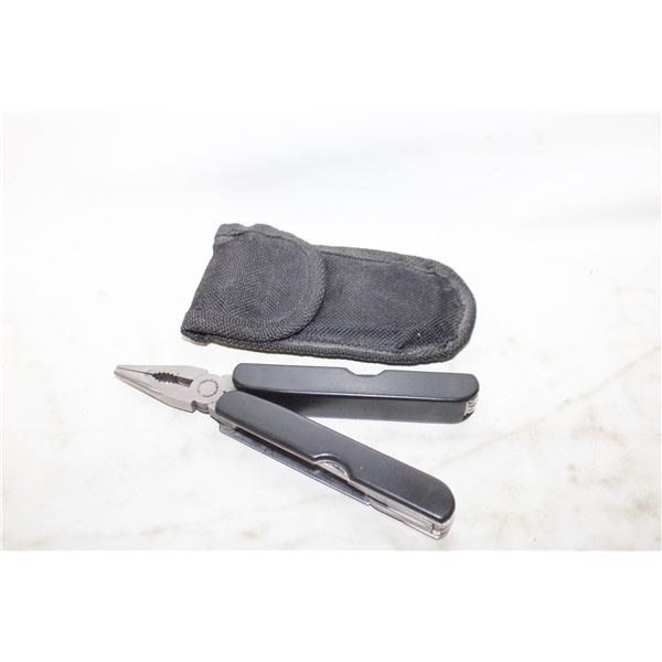 LATHERMAN STYLE TOOL WITH HOLDER